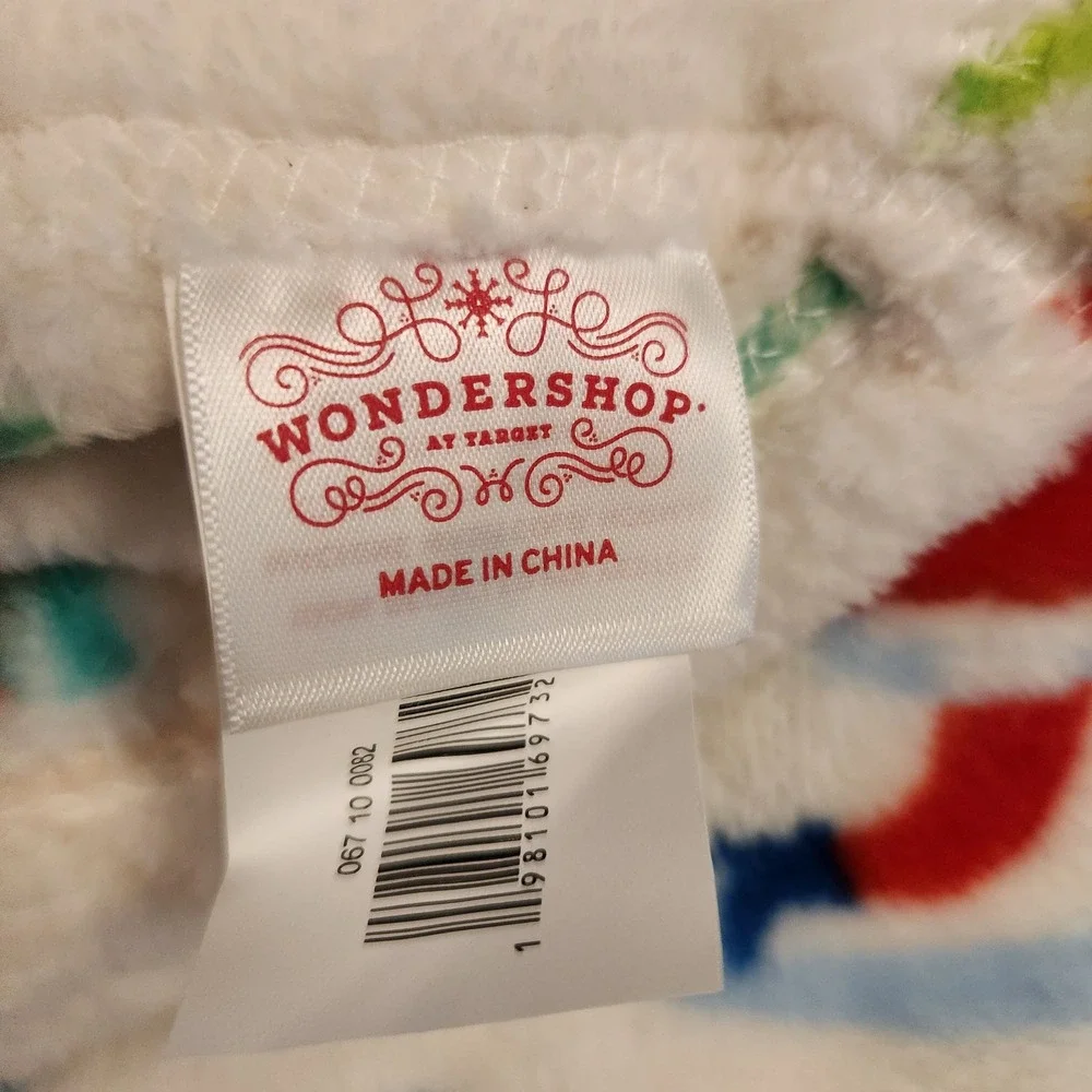 Wondershop Target Christmas Plush Throw Blanket Winter Village Santa Snowman
